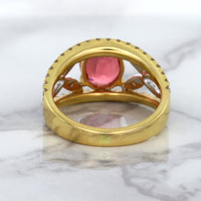Load image into Gallery viewer, 2.31ct Oval Spinel Ring with Diamond Accents in 18K Rose Gold