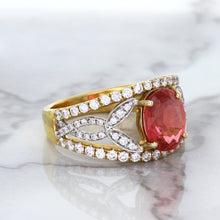 Load image into Gallery viewer, 2.31ct Oval Spinel Ring with Diamond Accents in 18K Rose Gold