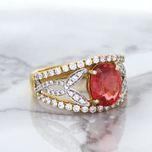 Load image into Gallery viewer, 2.31ct Oval Spinel Ring with Diamond Accents in 18K Rose Gold