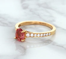 Load image into Gallery viewer, 0.80ct Oval Padparadscha Ring with Diamond Accents in 18K Rose Gold