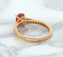 Load image into Gallery viewer, 0.80ct Oval Padparadscha Ring with Diamond Accents in 18K Rose Gold