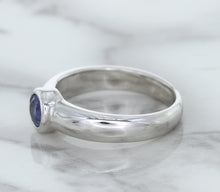 Load image into Gallery viewer, 0.74ct Round Blue Sapphire Ring in 14K White Gold