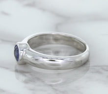 Load image into Gallery viewer, 0.74ct Round Blue Sapphire Ring in 14K White Gold