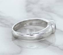 Load image into Gallery viewer, 0.74ct Round Blue Sapphire Ring in 14K White Gold