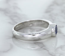 Load image into Gallery viewer, 0.74ct Round Blue Sapphire Ring in 14K White Gold