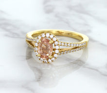 Load image into Gallery viewer, 0.96ct Oval Padparadscha Ring with Diamond Halo in 18K Rose Gold