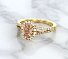 Load image into Gallery viewer, 0.96ct Oval Padparadscha Ring with Diamond Halo in 18K Rose Gold