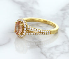 Load image into Gallery viewer, 0.96ct Oval Padparadscha Ring with Diamond Halo in 18K Rose Gold