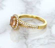 Load image into Gallery viewer, 0.96ct Oval Padparadscha Ring with Diamond Halo in 18K Rose Gold
