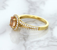 Load image into Gallery viewer, 0.96ct Oval Padparadscha Ring with Diamond Halo in 18K Rose Gold