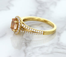 Load image into Gallery viewer, 0.96ct Oval Padparadscha Ring with Diamond Halo in 18K Rose Gold