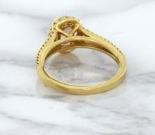 Load image into Gallery viewer, 0.96ct Oval Padparadscha Ring with Diamond Halo in 18K Rose Gold