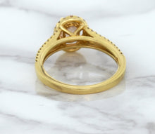 Load image into Gallery viewer, 0.96ct Oval Padparadscha Ring with Diamond Halo in 18K Rose Gold