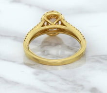 Load image into Gallery viewer, 0.96ct Oval Padparadscha Ring with Diamond Halo in 18K Rose Gold