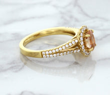Load image into Gallery viewer, 0.96ct Oval Padparadscha Ring with Diamond Halo in 18K Rose Gold