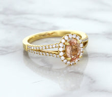 Load image into Gallery viewer, 0.96ct Oval Padparadscha Ring with Diamond Halo in 18K Rose Gold