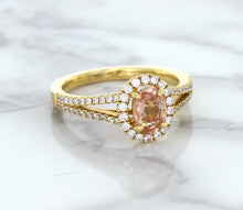 Load image into Gallery viewer, 0.96ct Oval Padparadscha Ring with Diamond Halo in 18K Rose Gold