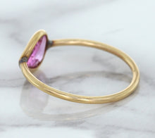 Load image into Gallery viewer, 1.09ct. Pear Pink Sapphire Ring in 14K Rose Gold