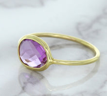 Load image into Gallery viewer, 1.45ct. Oval Pink Sapphire Ring in 14K Yellow Gold