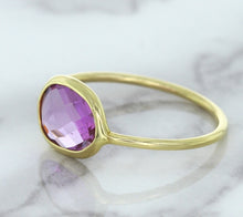 Load image into Gallery viewer, 1.45ct. Oval Pink Sapphire Ring in 14K Yellow Gold