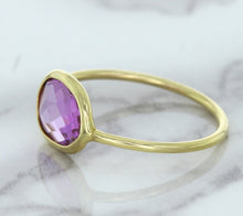 Load image into Gallery viewer, 1.45ct. Oval Pink Sapphire Ring in 14K Yellow Gold