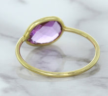 Load image into Gallery viewer, 1.45ct. Oval Pink Sapphire Ring in 14K Yellow Gold