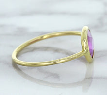 Load image into Gallery viewer, 1.45ct. Oval Pink Sapphire Ring in 14K Yellow Gold