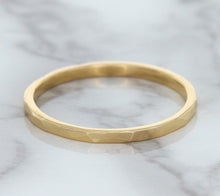 Load image into Gallery viewer, 1.6mm Hammered Band in 14K Rose Gold
