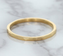 Load image into Gallery viewer, 1.6mm Hammered Band in 14K Rose Gold