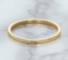 Load image into Gallery viewer, 1.6mm Hammered Band in 14K Rose Gold
