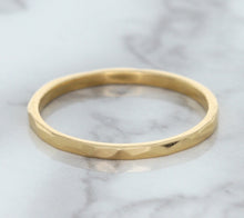 Load image into Gallery viewer, 1.6mm Hammered Band in 14K Rose Gold