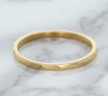 Load image into Gallery viewer, 1.6mm Hammered Band in 14K Rose Gold