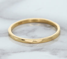 Load image into Gallery viewer, 1.6mm Hammered Band in 14K Rose Gold