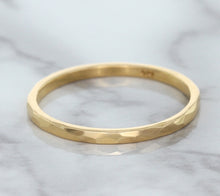 Load image into Gallery viewer, 1.6mm Hammered Band in 14K Rose Gold