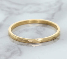 Load image into Gallery viewer, 1.6mm Hammered Band in 14K Rose Gold