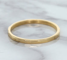 Load image into Gallery viewer, 1.6mm Hammered Band in 14K Rose Gold