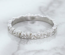 Load image into Gallery viewer, 2.5mm Scalloped Band in 14K White Gold
