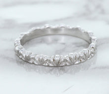 Load image into Gallery viewer, 2.5mm Scalloped Band in 14K White Gold