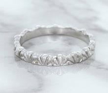 Load image into Gallery viewer, 2.5mm Scalloped Band in 14K White Gold