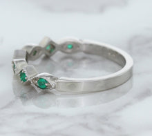 Load image into Gallery viewer, 0.21ctw Emerald Alternating Marquise Ring in 14K White Gold