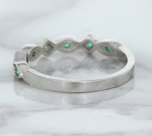 Load image into Gallery viewer, 0.21ctw Emerald Alternating Marquise Ring in 14K White Gold