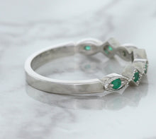 Load image into Gallery viewer, 0.21ctw Emerald Alternating Marquise Ring in 14K White Gold