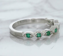 Load image into Gallery viewer, 0.21ctw Emerald Alternating Marquise Ring in 14K White Gold