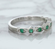Load image into Gallery viewer, 0.21ctw Emerald Alternating Marquise Ring in 14K White Gold