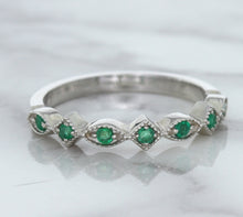 Load image into Gallery viewer, 0.21ctw Emerald Alternating Marquise Ring in 14K White Gold