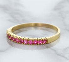Load image into Gallery viewer, 0.35ctw Round Pink Sapphire Ring in 18K Rose Gold