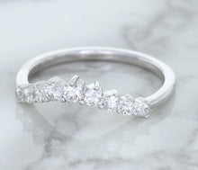 Load image into Gallery viewer, 0.45ctw Diamond Curved Band in 18K White Gold