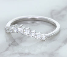 Load image into Gallery viewer, 0.45ctw Diamond Curved Band in 18K White Gold