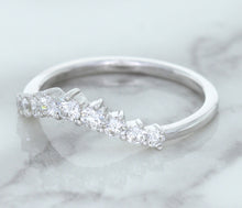 Load image into Gallery viewer, 0.45ctw Diamond Curved Band in 18K White Gold