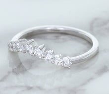 Load image into Gallery viewer, 0.45ctw Diamond Curved Band in 18K White Gold